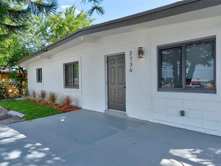 2736 NW 21st Ave — Photo 37