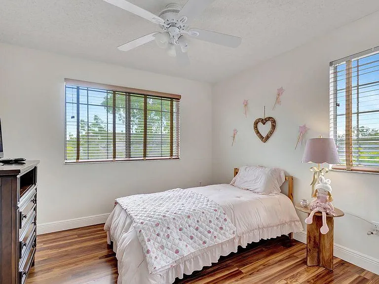 1400 Crestwood Ct S #1407 — Photo 18