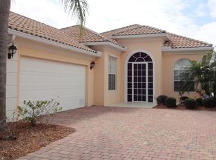 5546 Lucia Pl, Sarasota, FL 34238