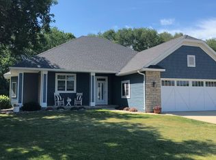 645 Lancaster Blvd, Zumbrota, MN 55992