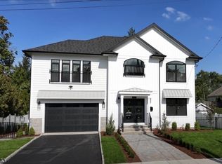 1015 Grandview Ave, Westfield, NJ 07090
