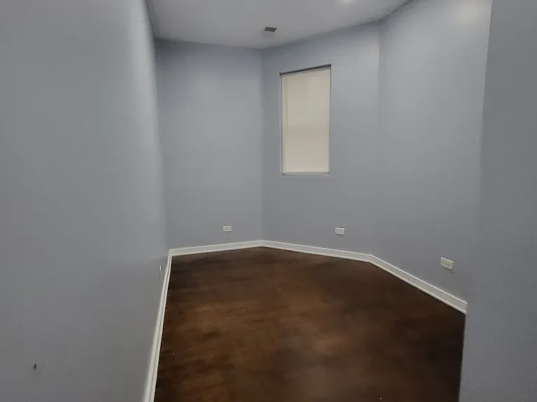 6040 S Rhodes Ave #1 — Photo 8