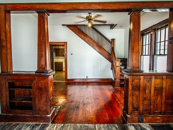 2nd image of 304 Harrison Ave