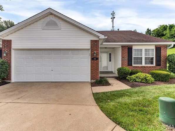 30 Hill Ridge Ct Unit 14, Saint Charles, MO 63303