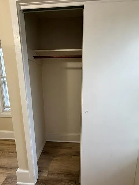 Studio, 350 sqft, $1,100 — Photo 3