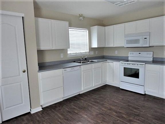 5th image of 6711 Beagle Dr
