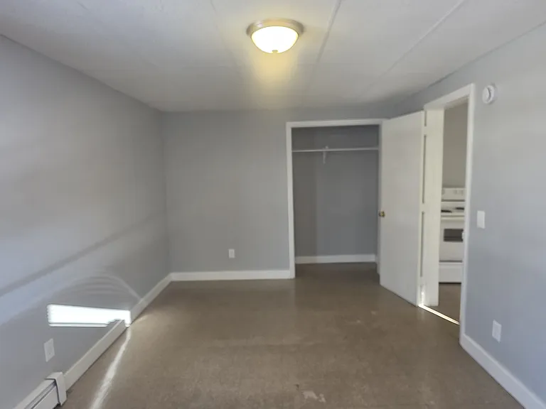 298 Oakland St #2L — Photo 12