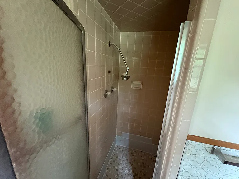 1667 Highway 404 — Photo 18