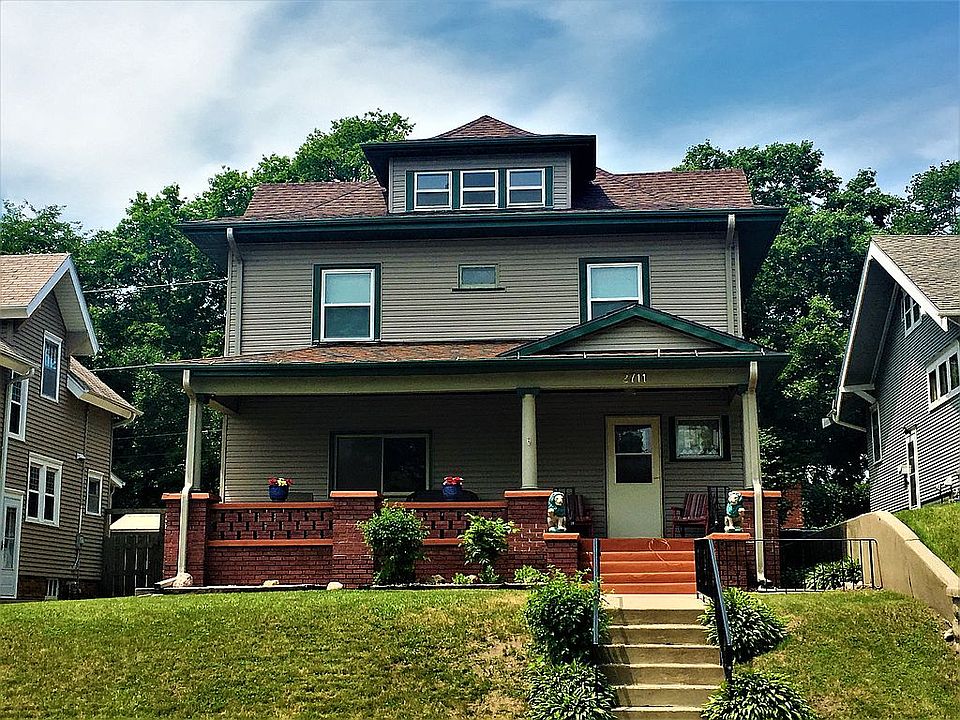 1st image of 2711 Jones St