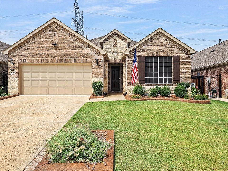 1st image of 1632 Breezy Bay Ct