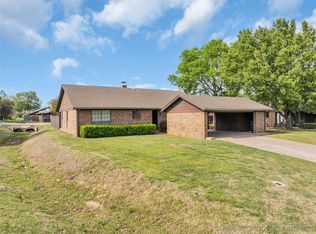35 Overland Rte, Ardmore, OK 73401