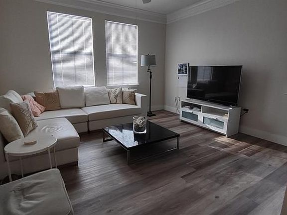 2nd image of 2034 Alta Meadows Ln APT 1309