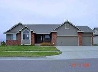 8218 W Palmetto St, Wichita, KS 67205