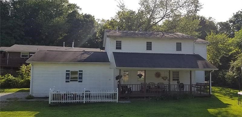 1st image of 27 Monroe St