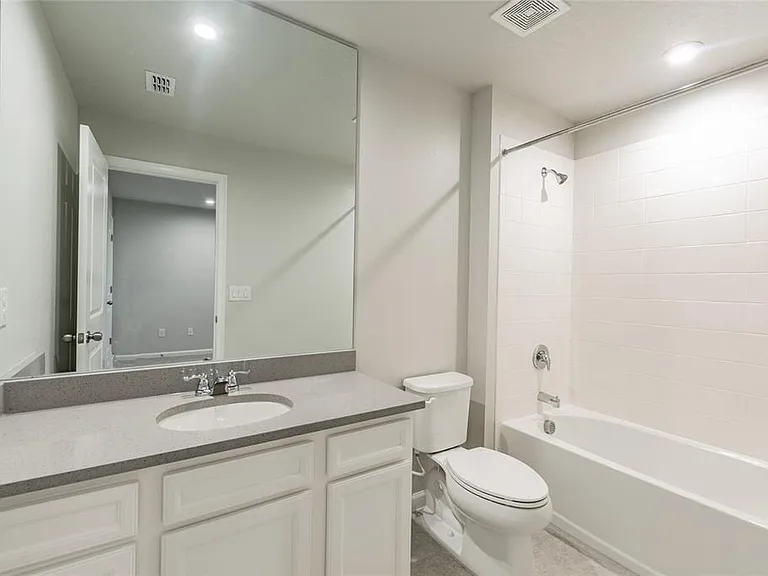 19309 Blue Pond Dr — Photo 25