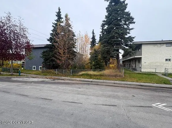 1017 E 10th Ave, Anchorage, AK 99501