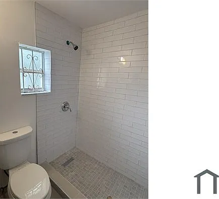 1538 NW 66th St #2 — Photo 14