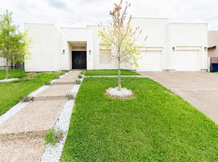 2805 T S Eliot Dr, Laredo, TX 78041