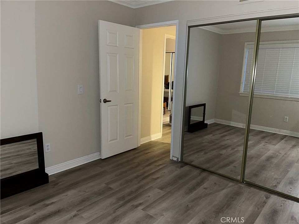 1st image of 1144 W Blaine St APT 104