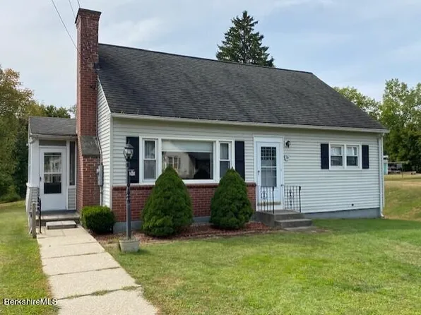 74 Furnace Hl, Cheshire, MA 01225
