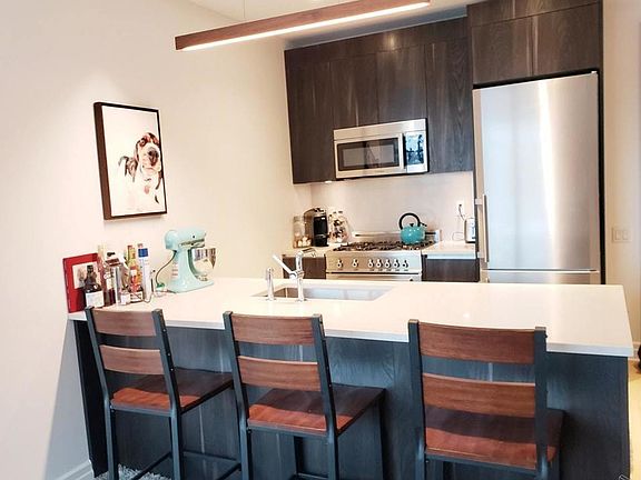 5th image of 1333 Jackson Ave #3E