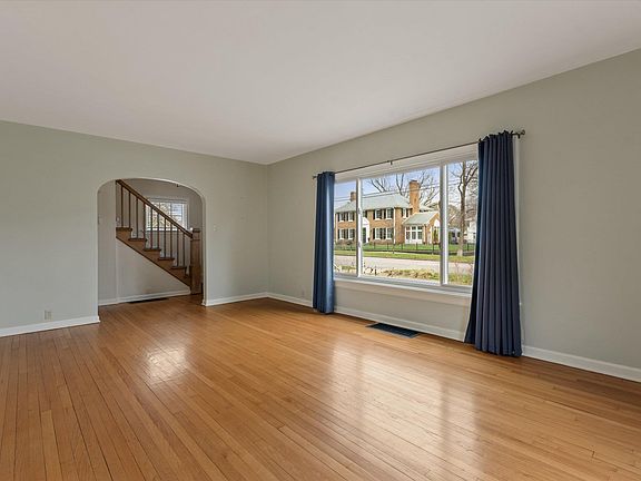 4th image of 1219 Leeper Ave