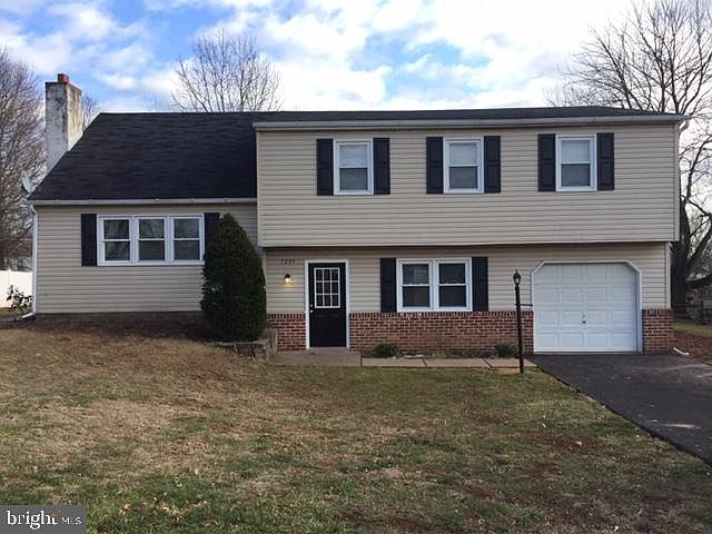1st image of 1295 Palomino Dr