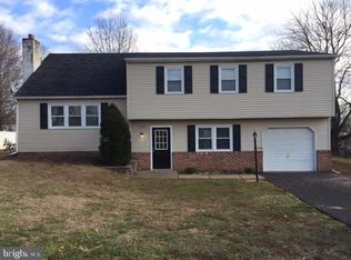 1295 Palomino Dr, Warrington, PA 18976