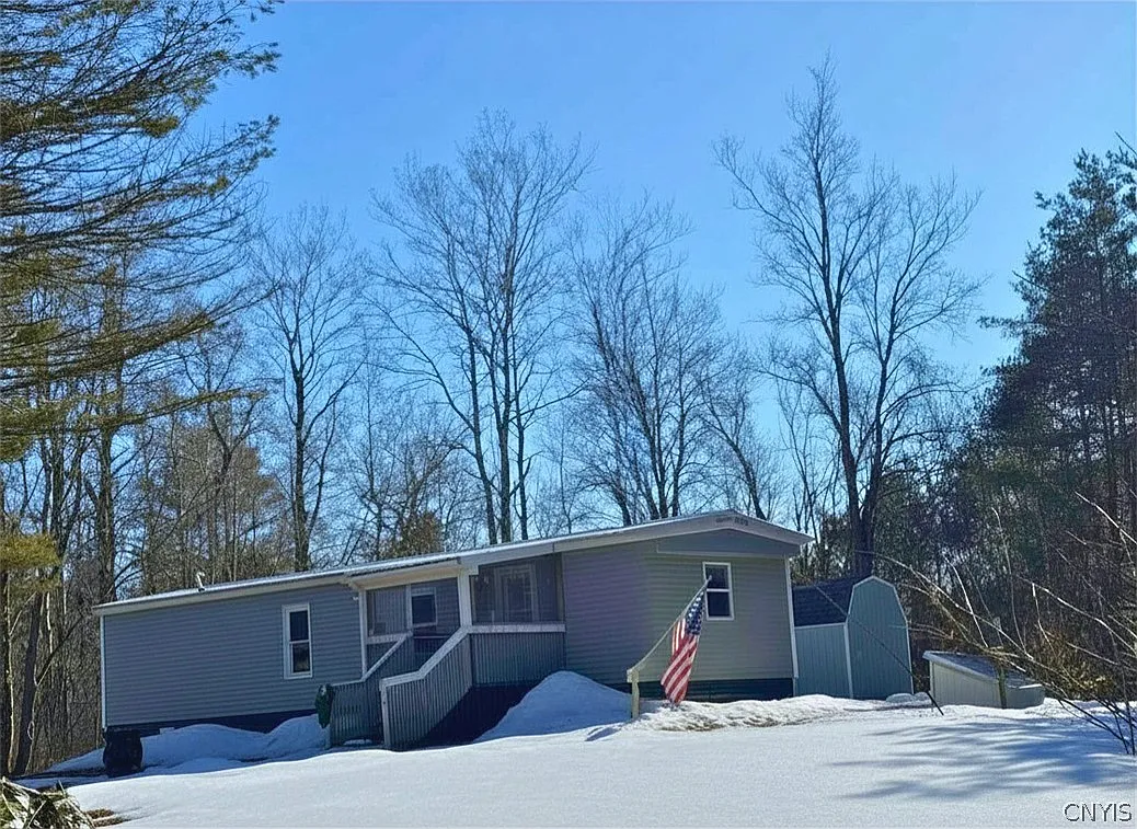 17 Gerdon Dr photo 1