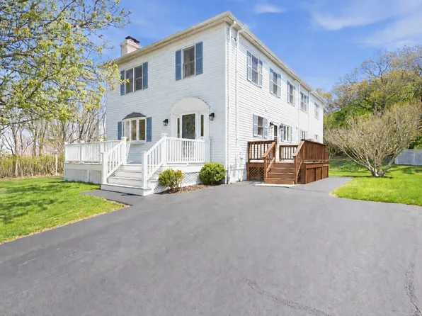 5 Candice Ct #1, Woburn, MA 01801