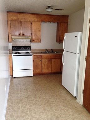 3rd image of 434 S Weldon St