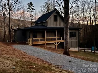 199 Clinchfield Gap Rd, Marion, NC 28752