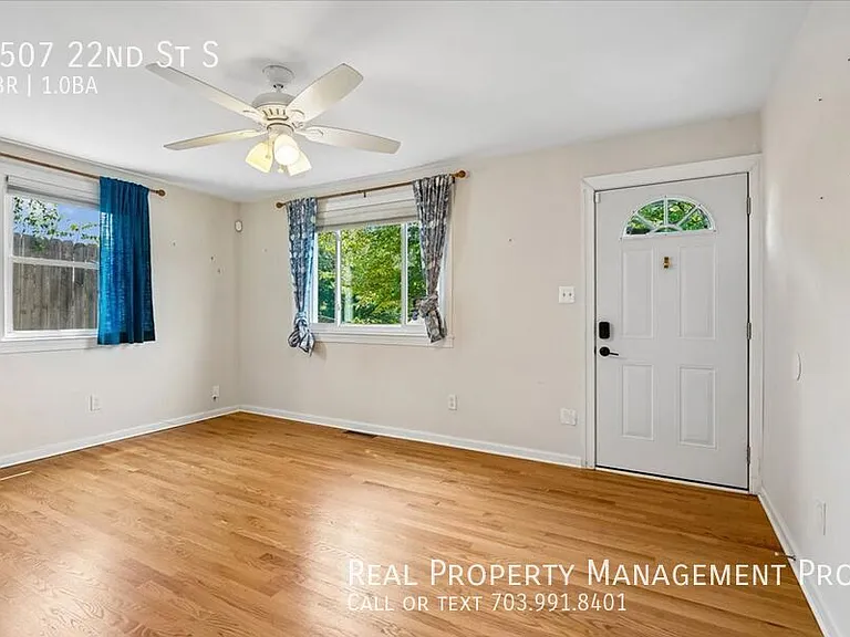 3507 22nd St S — Photo 4