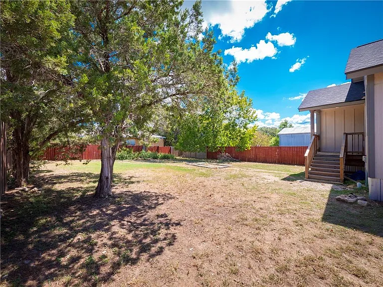 691 Tamarack Dr — Photo 36