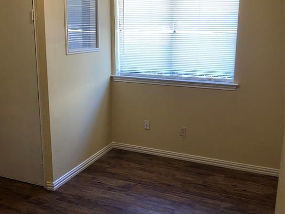 5th image of 11905 Garden Terrace Dr Unit 2