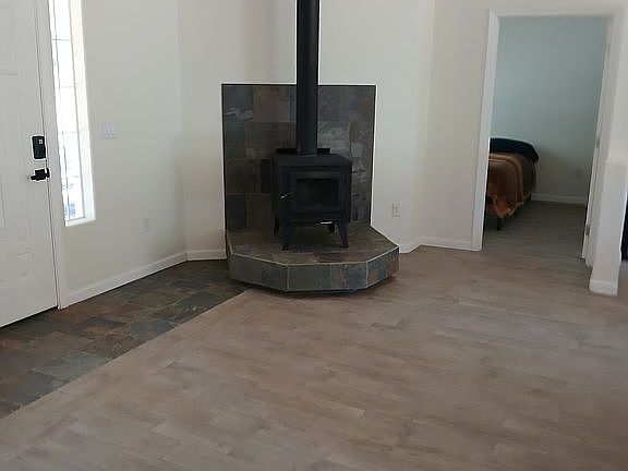 4th image of 25848 Sylvan Rd