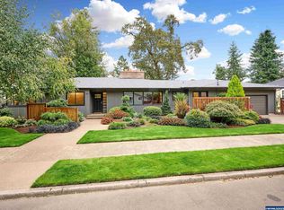 207 Jerome St, Silverton, OR 97381