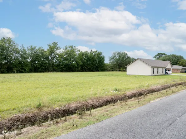 Madeline Heights Lot 44, Breaux Bridge, LA 70517