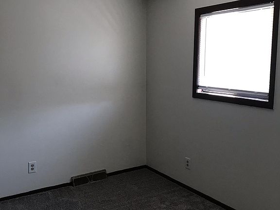 5th image of 244 E Dekora St #244