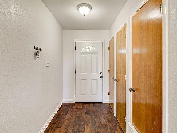 5th image of 6508 Marvin Brown St