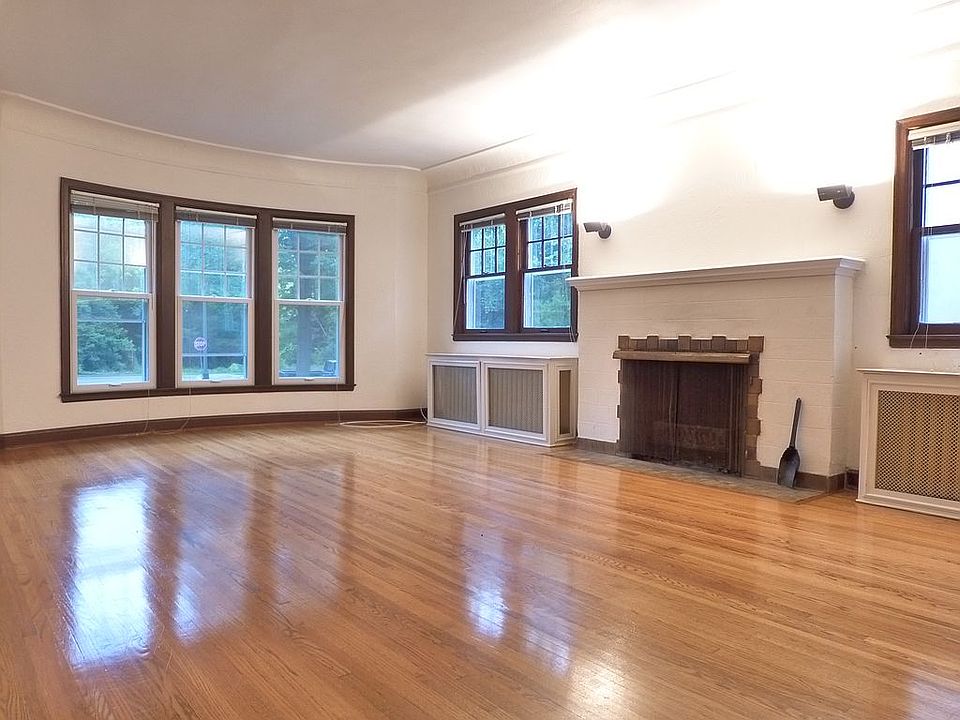 Tons of natural light!