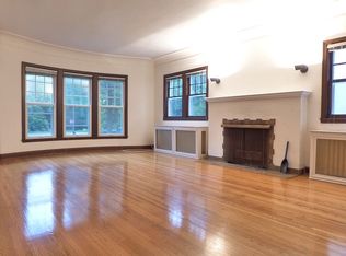 205 W Minnehaha Pkwy, Minneapolis, MN 55419