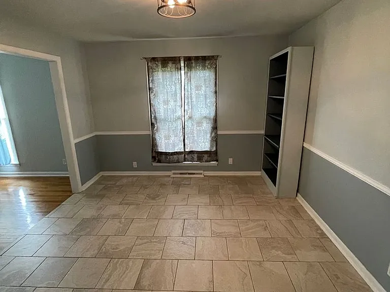 921 Brookhaven Dr — Photo 6