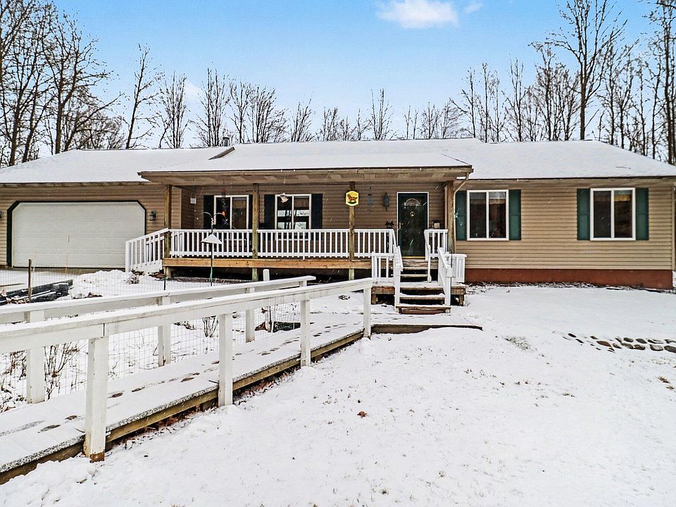1st image of 6175 Fox Run Cir