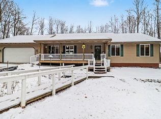 6175 Fox Run Cir, Stanwood, MI 49346