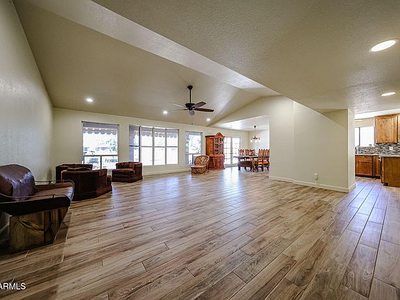 4th image of 26434 S CEDARCREST Drive