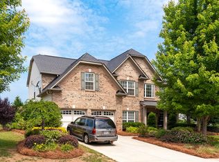 1818 Robbins Meadows Dr, Waxhaw, NC 28173