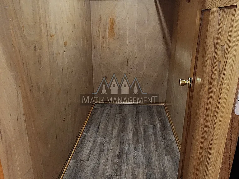 820 Broadway Ave N #304 — Photo 18