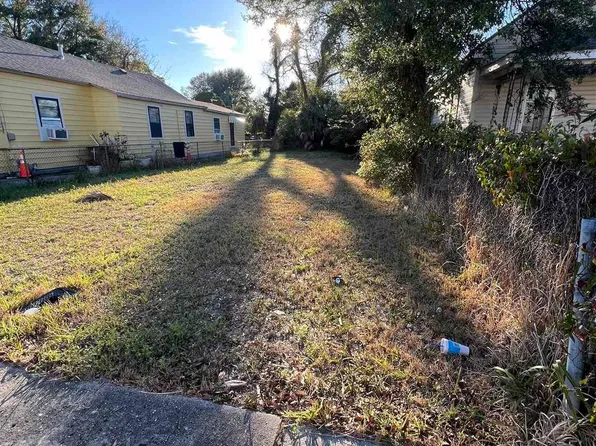 919 N Davis Hwy, Pensacola, FL 32501