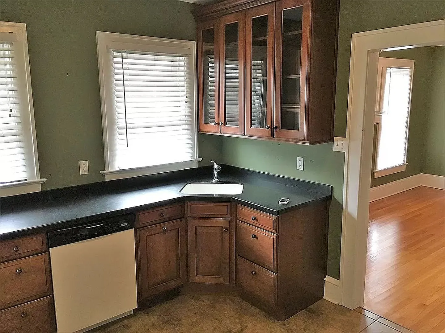 954 56 West 6th Street Erie Pa 16507 — Photo 2